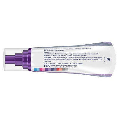 Crest 3D White Deep Stain Remover Daily Toothpaste Dazzling Mint 3.1oz - Imperfect Box