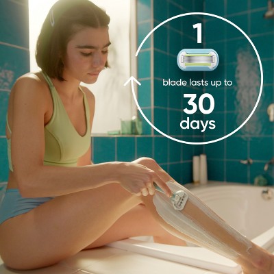 Venus Extra Smooth Women's Razor Blade Refills 8ct - Imperfect Box