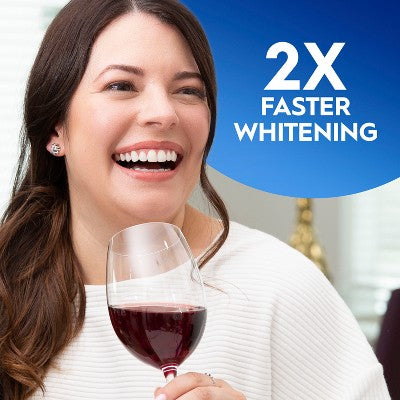 Crest 3D White Advanced Glamorous Teeth Whitening Toothpaste 3.3oz/3pk - Imperfect Box