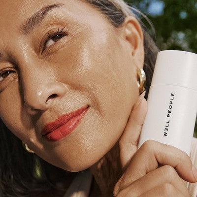 Well People Daygleamer Mineral Sunscreen Serum SPF 34 1.7 fl oz - Imperfect Box