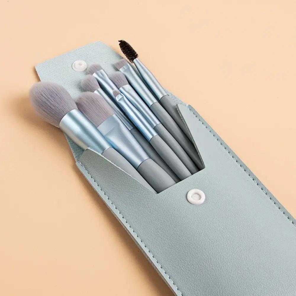 Super Luxury Quality Amazing 8Pcs Mini Travel Portable Soft Makeup Brushes Set Cosmetic Powder Eye Shadow Foundation Blush Blending Beauty Make Up Brush Tool
